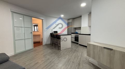 Foto 3 de Piso de alquiler en Avenida de Valdecilla, Cuatro Caminos, Santander