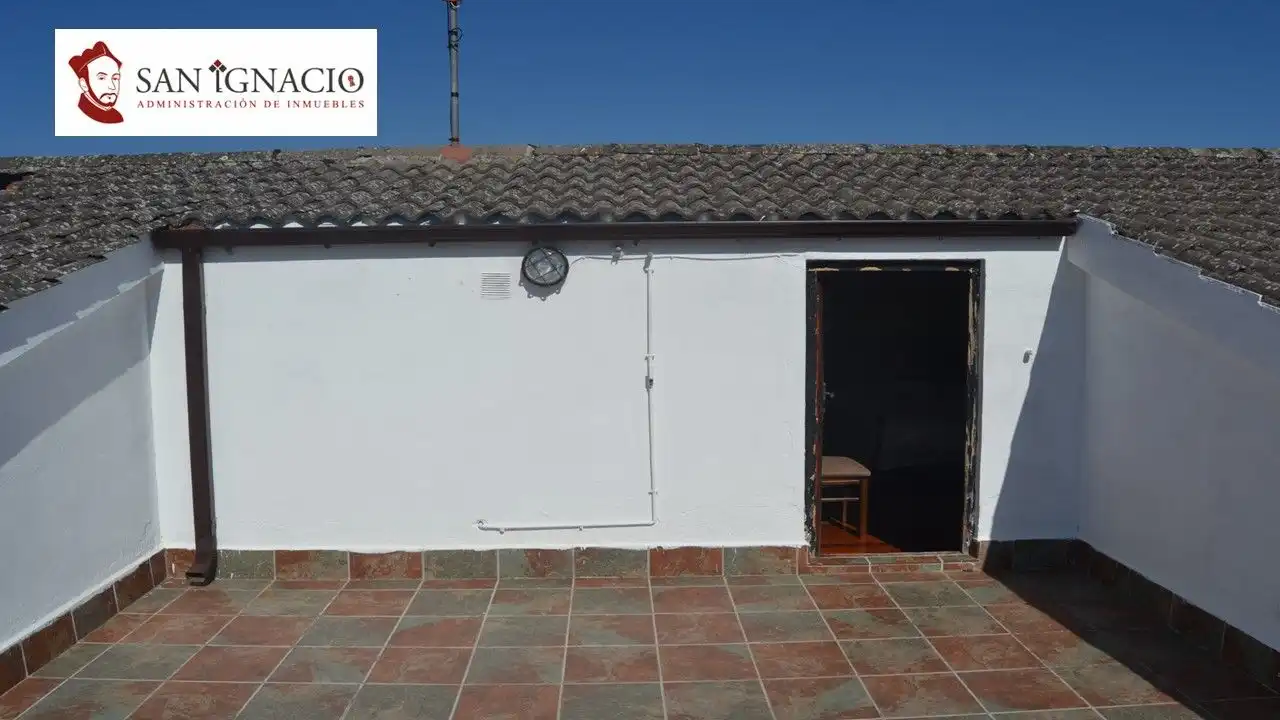 Terrassa de Casa o xalet en venda en Valle de Tobalina amb Calefacció, Jardí privat i Terrassa