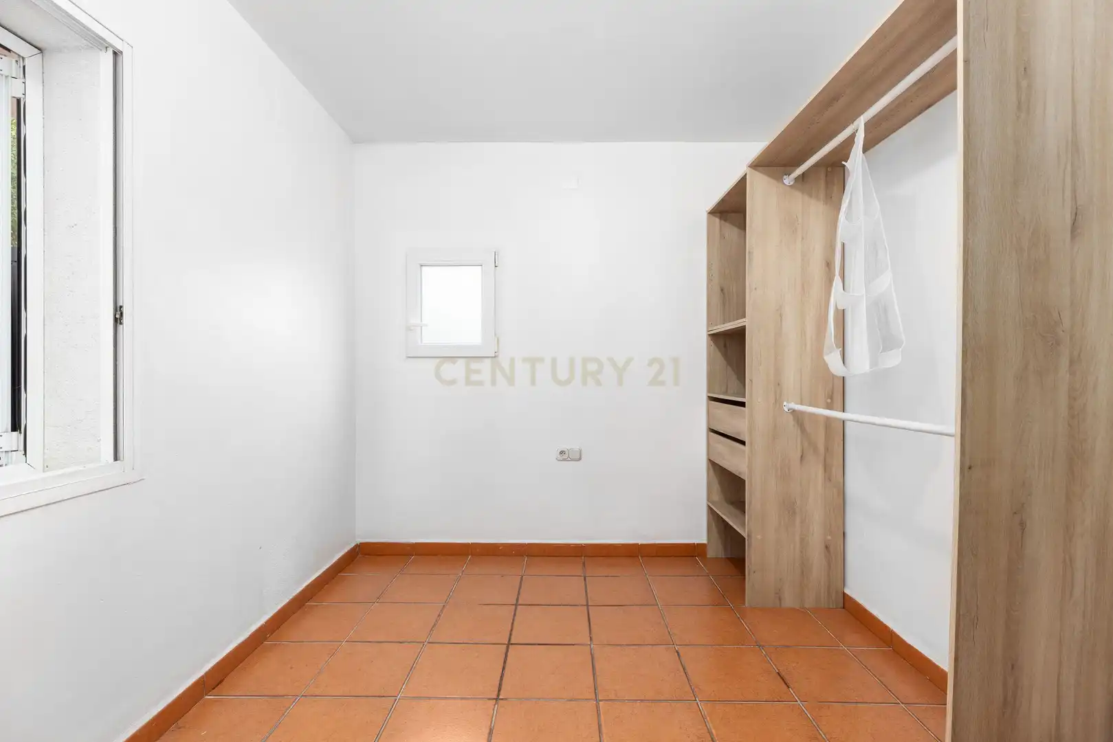 Casa en venta en Carrer Tramuntana, 69, Els Manantials, Spain, imagen 41