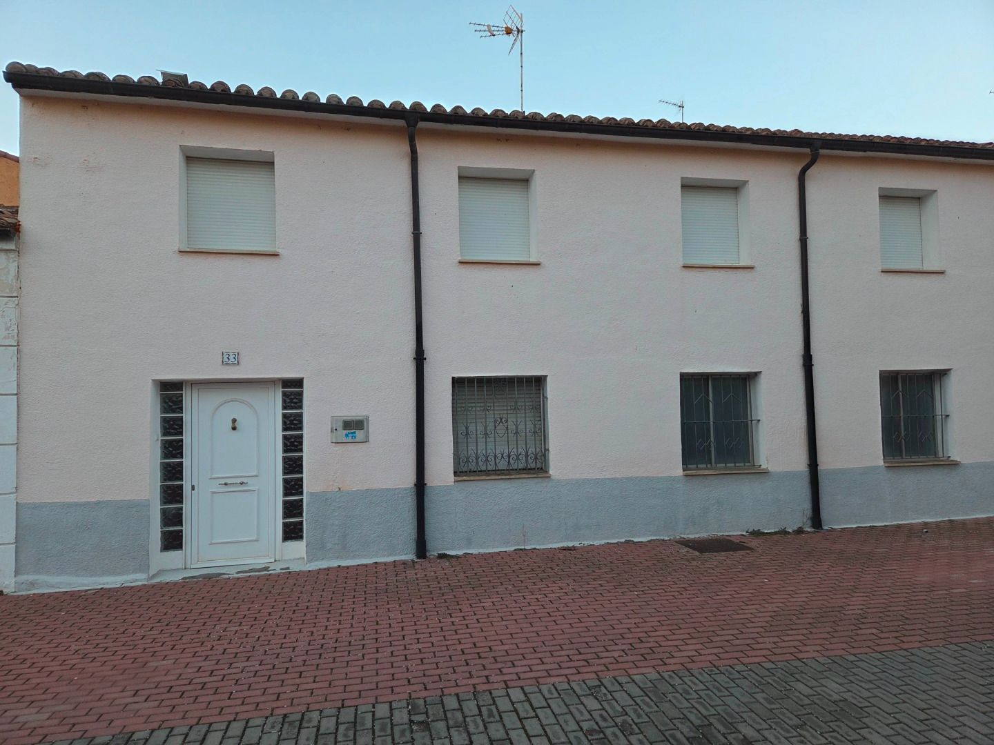 Exterior view of Country house for sale in Burgos Capital  with Heating