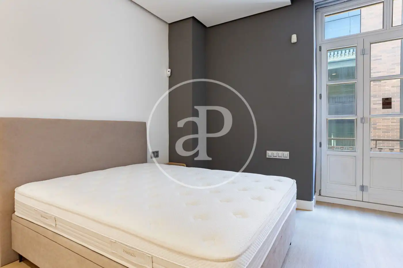 Habitación de Piso de alquiler en Valencia con Aire acondicionado, Calefacción y Trastero
