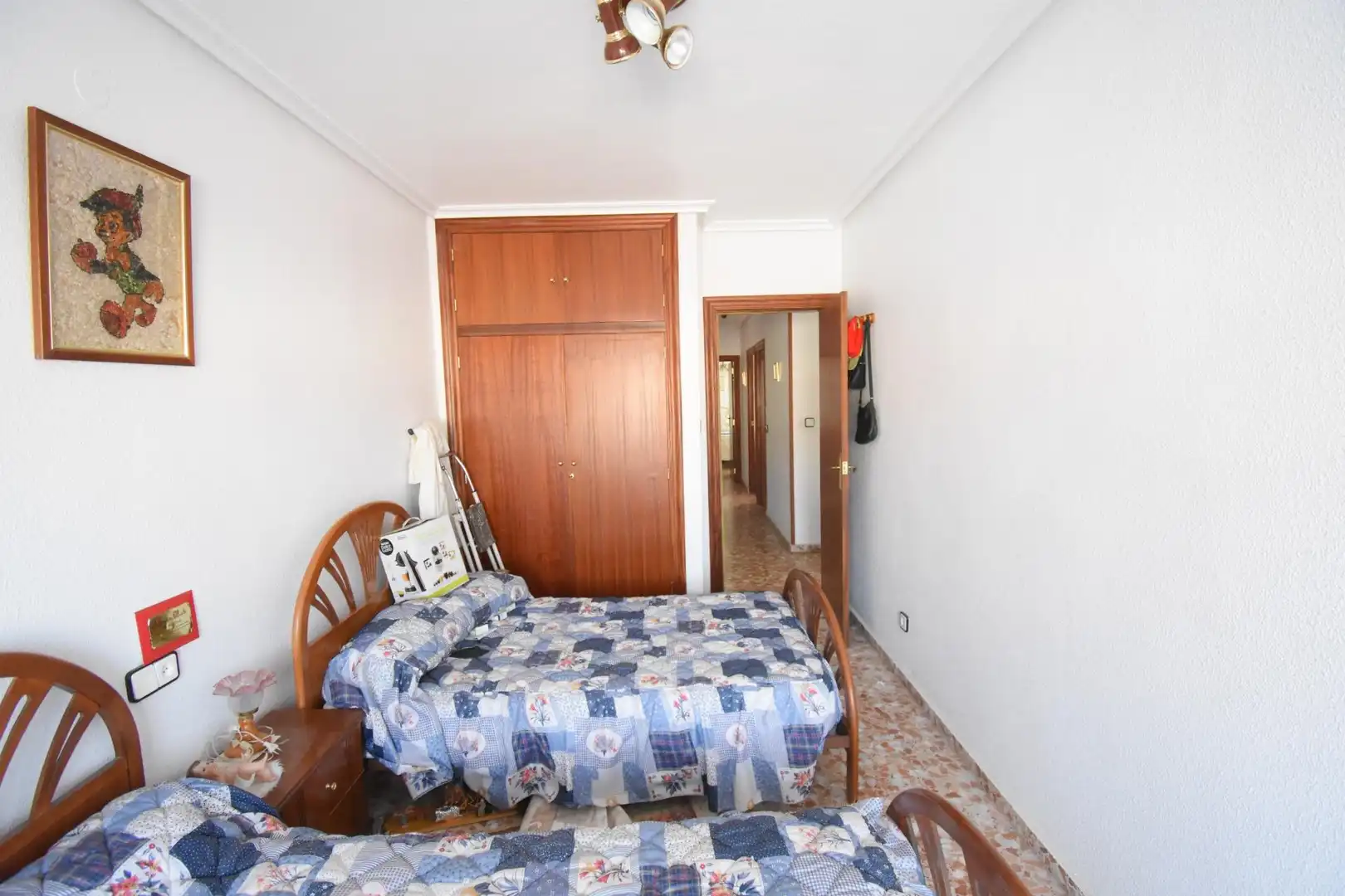 Dormitori de Edifici en venda en Elda
