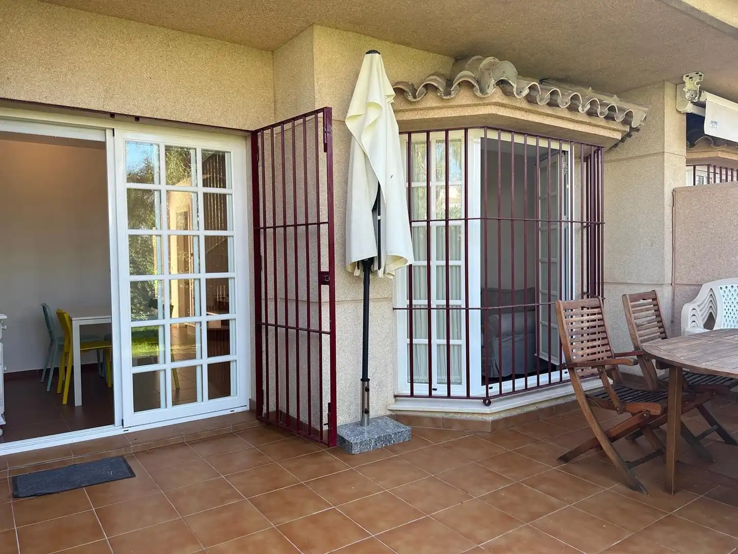 Jardín de Apartamento de alquiler en Rota con Jardín privado, Terraza y Amueblado