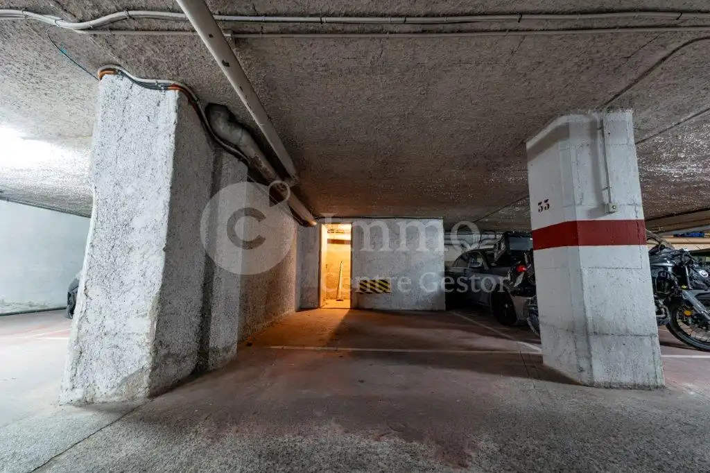 Parking de Dúplex en venta en Lleida con Aire acondicionado, Calefacción y Parquet