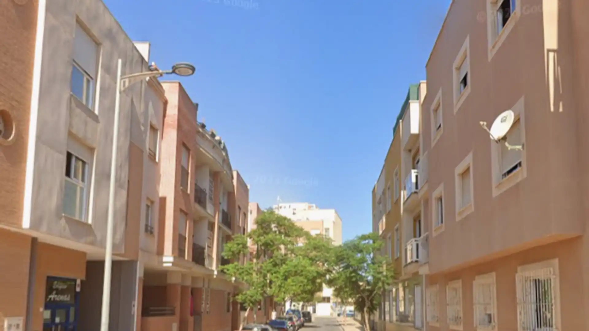 Vista exterior de Piso en venta en Roquetas de Mar con Terraza