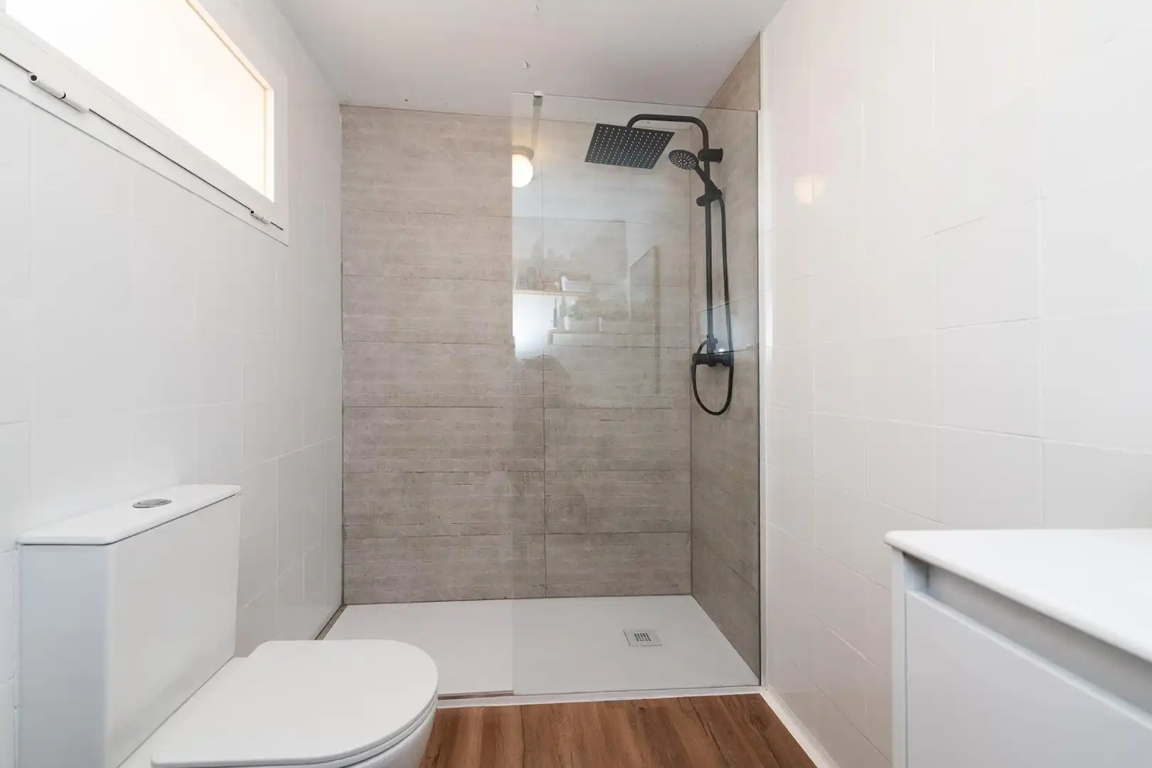 Badezimmer von Wohnung zum Verkauf in Rincón de la Victoria
