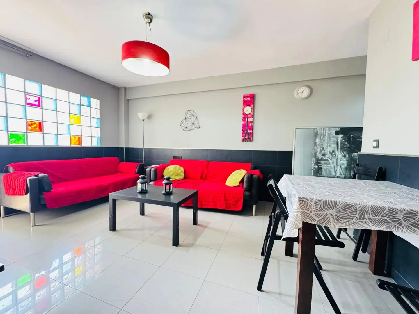 Sala de estar de Piso en venta en Algeciras con Amueblado y Balcón
