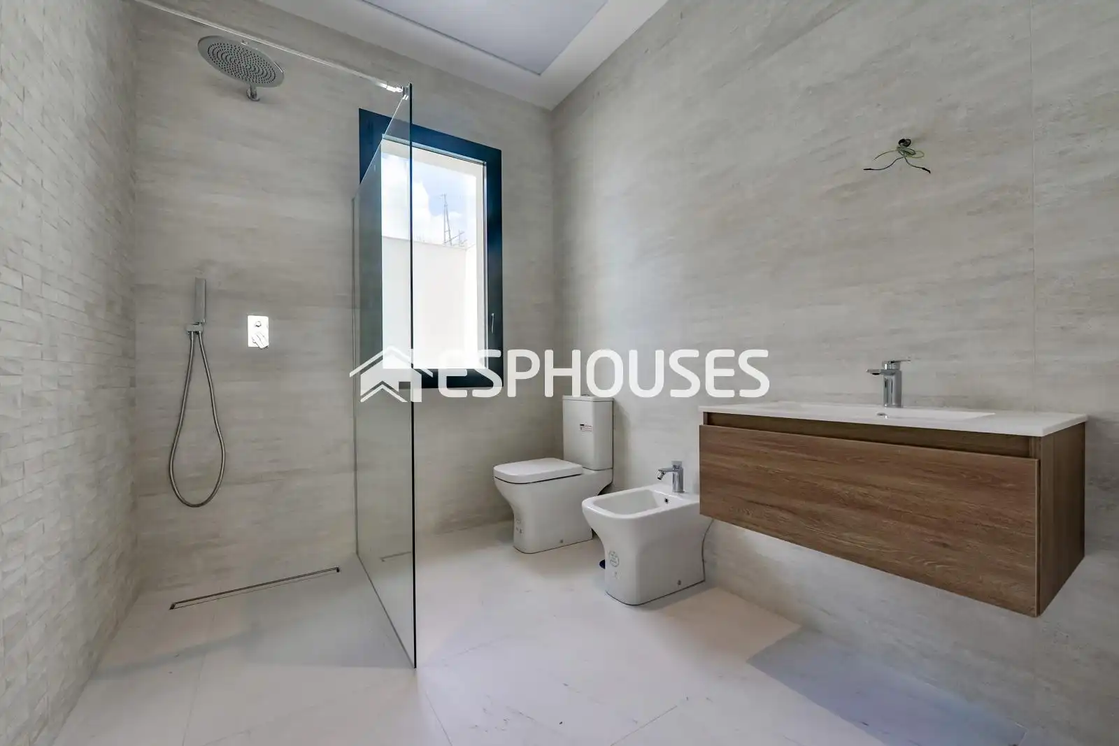 Baño de Casa o chalet en venta en Finestrat con Aire acondicionado, Terraza y Trastero