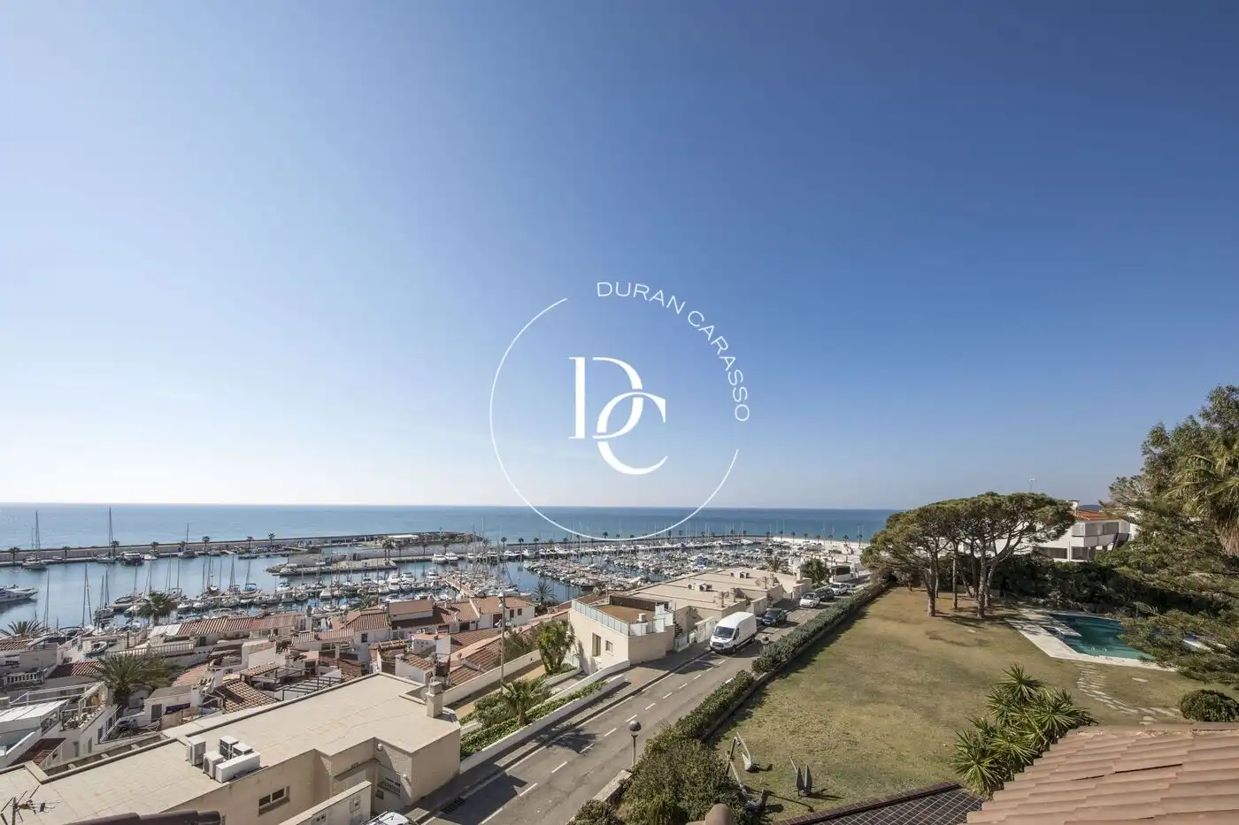 Vista exterior de Casa o xalet en venda en Sitges amb Aire condicionat, Calefacció i Jardí privat