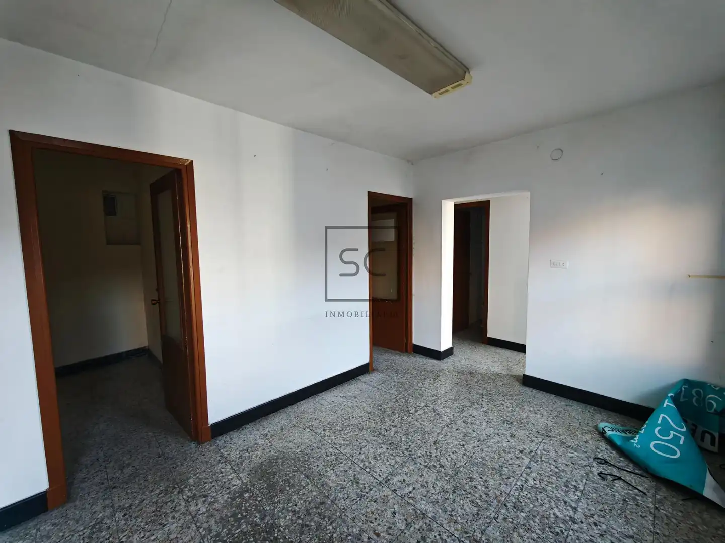Maisonette zum Verkauf in Miño mit Terrasse, Abstellraum und Balkon