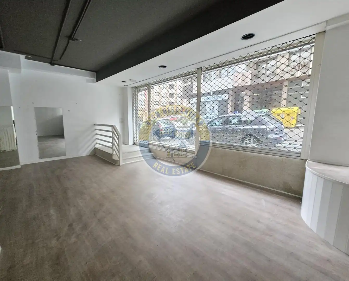 Local comercial en venta en Calle del Pintor Laxeiro, imagen 6