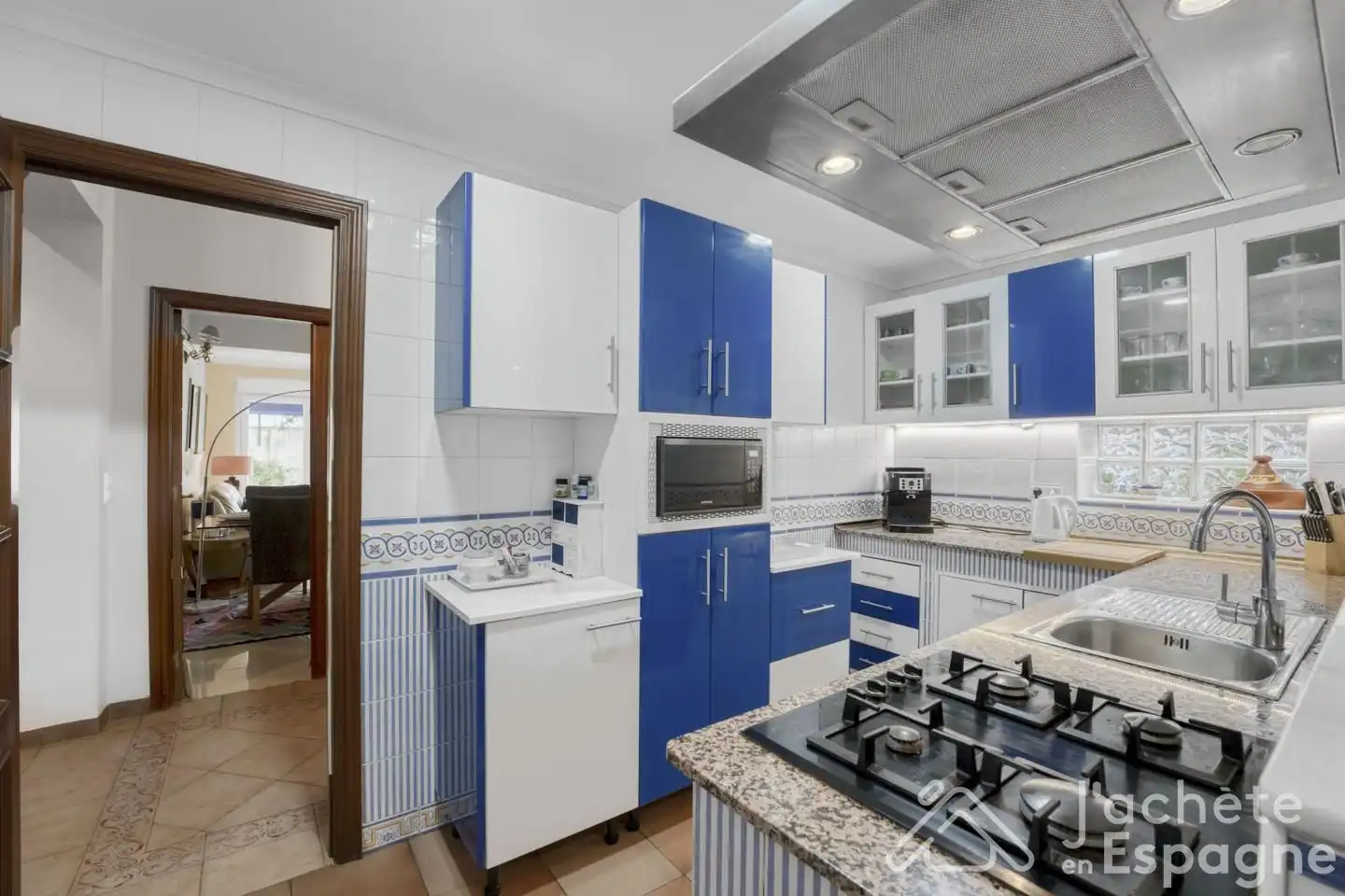 Cocina de Casa o chalet en venta en Málaga con Aire acondicionado, Jardín privado y Terraza
