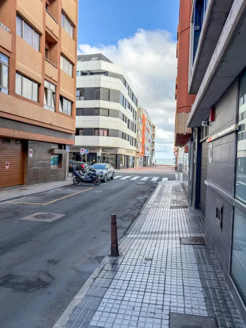 Vista exterior de Local de lloguer en Las Palmas de Gran Canaria