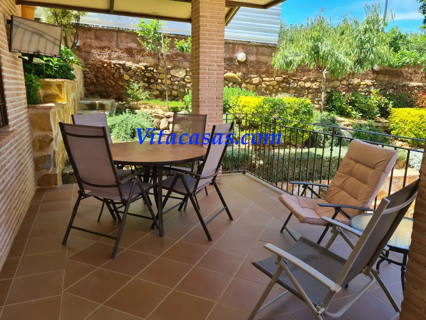 Terrassa de Casa o xalet en venda en Robledillo de Mohernando amb Aire condicionat, Calefacció i Jardí privat