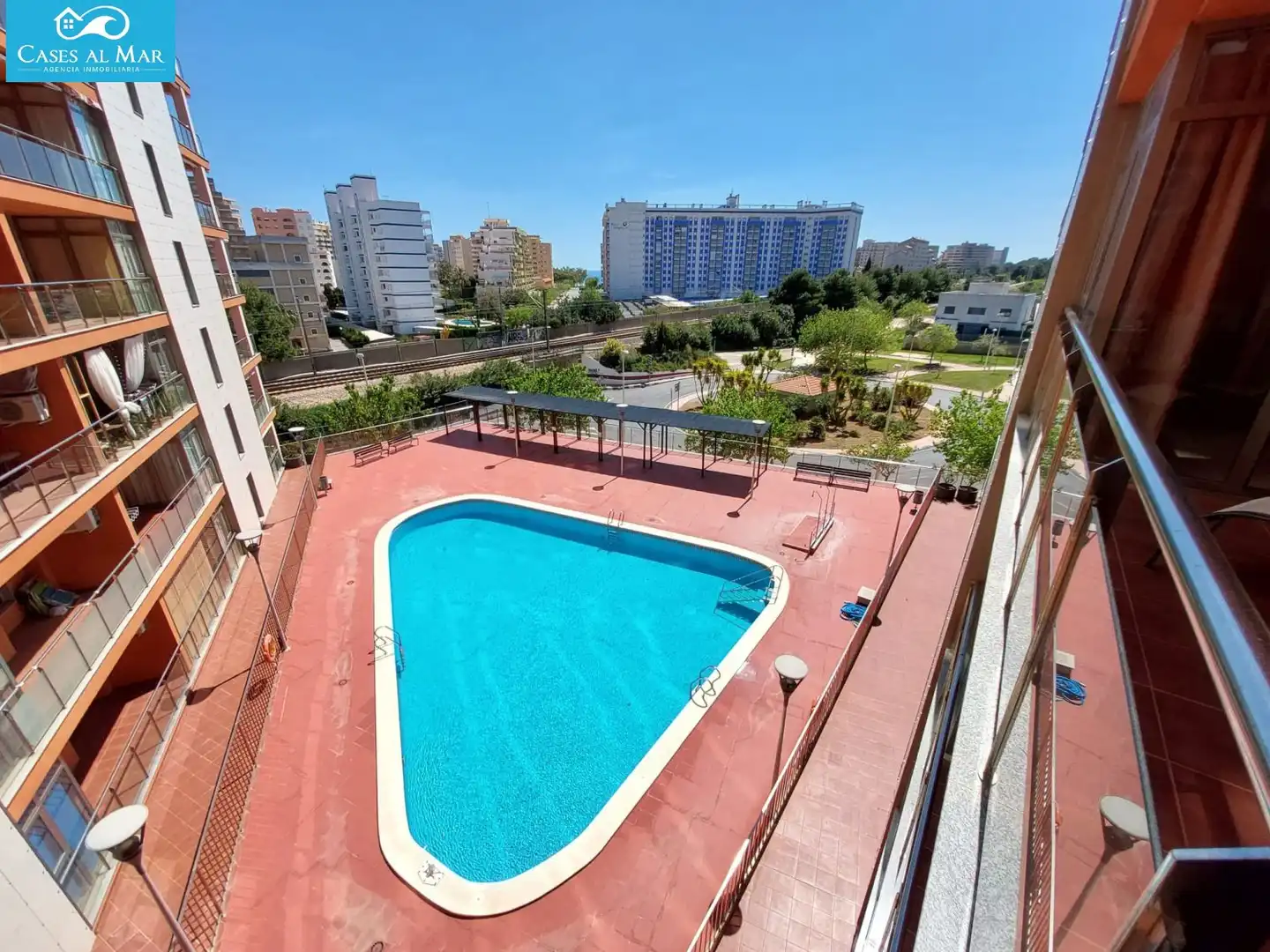 Piscina de Apartament en venda en Oropesa del Mar / Orpesa amb Aire condicionat, Calefacció i Terrassa