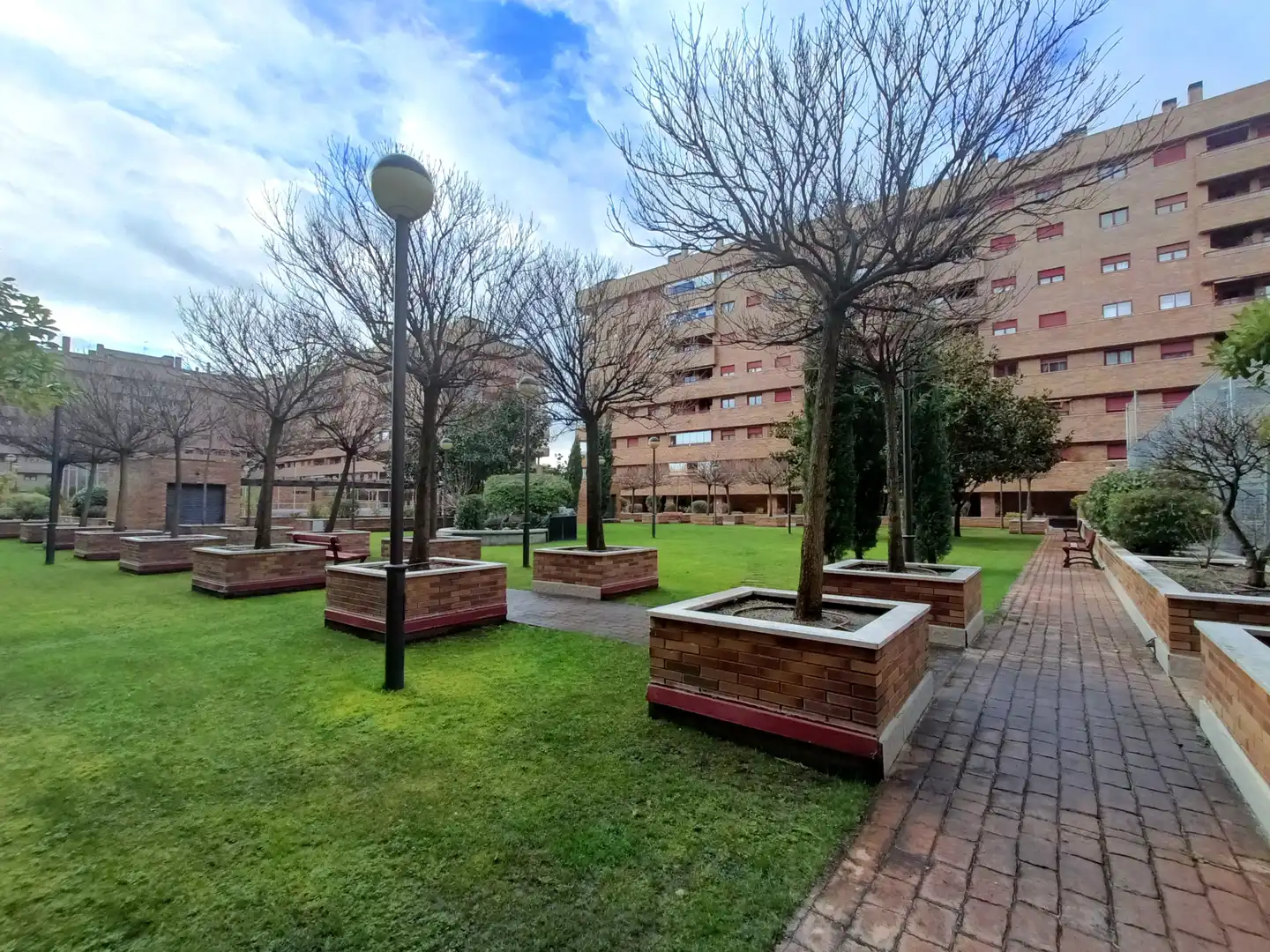 Vista exterior de Piso en venta en Seseña con Calefacción, Parquet y Terraza