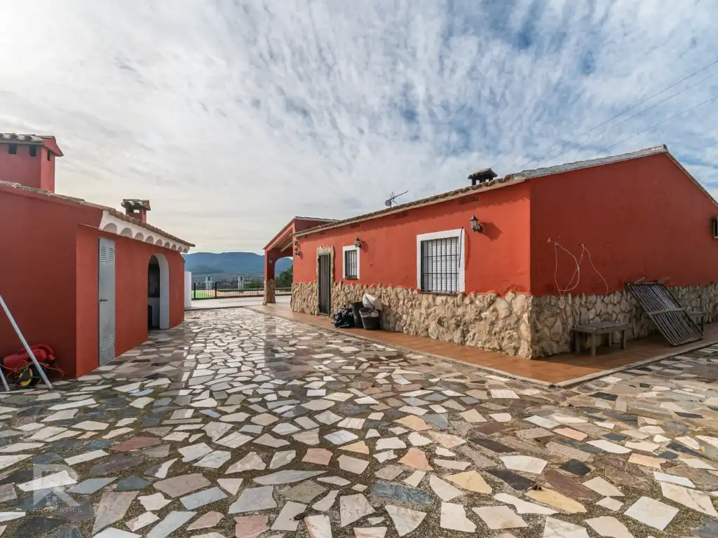 Vista exterior de Casa o chalet en venta en Llutxent