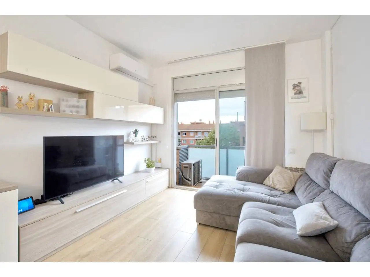 Flat with balcony for sale in Calle Francesc Ferrer i Guàrdia, imagen 5