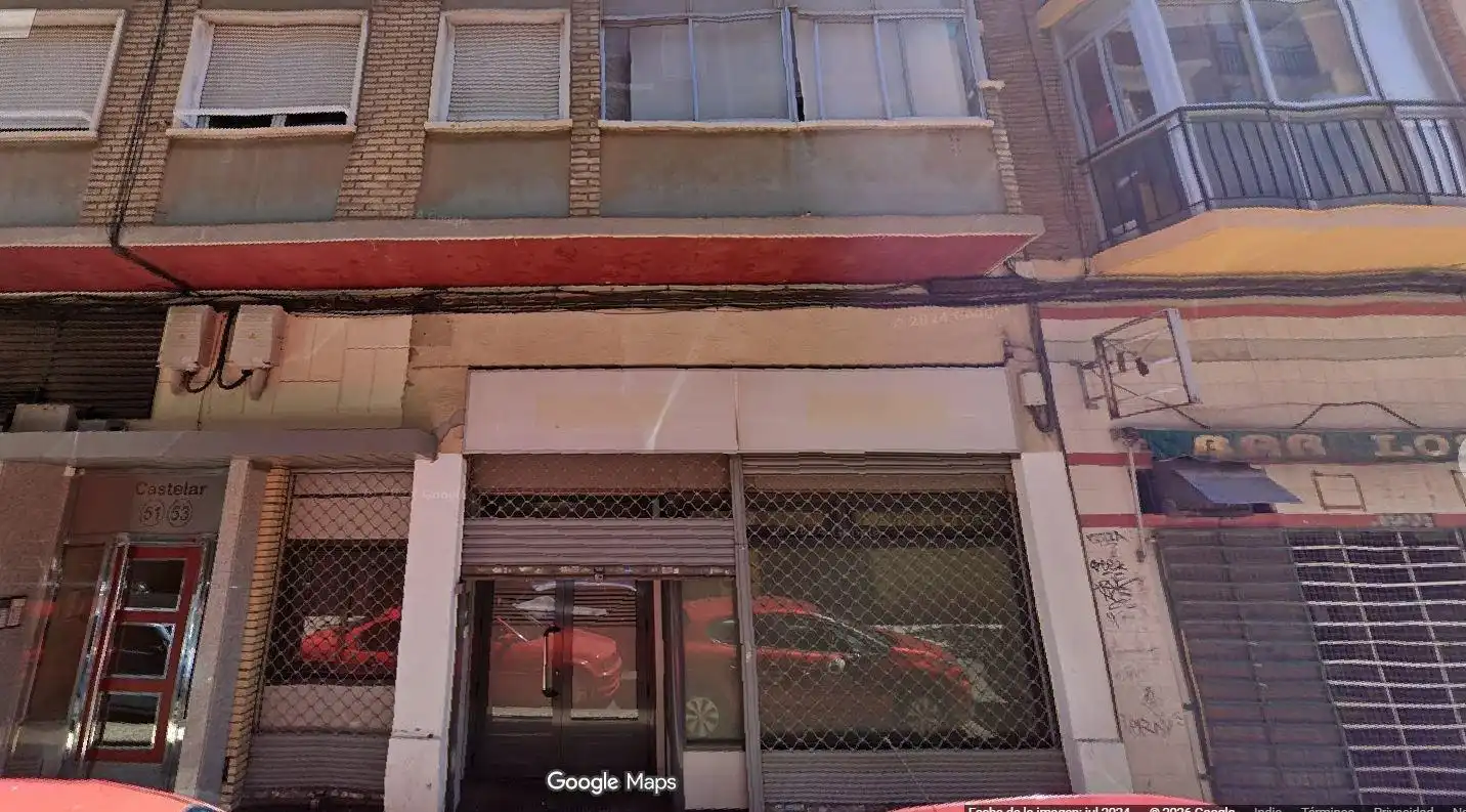 Pis en venda a Calle CASTELAR, EMILIO 53, imagen 2