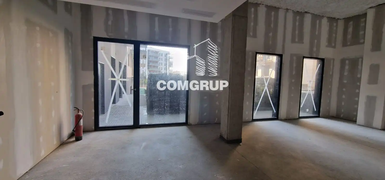 Commercial properties for sale in CLARA CAMPOAMOR, Llevant