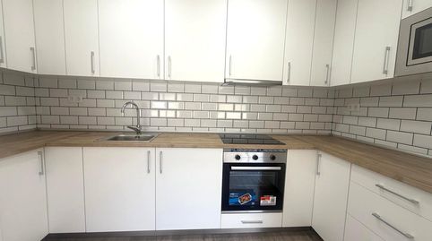 Foto 4 de Piso en venta en Carrer Carrer Verge del Pilar, Canovelles, Barcelona