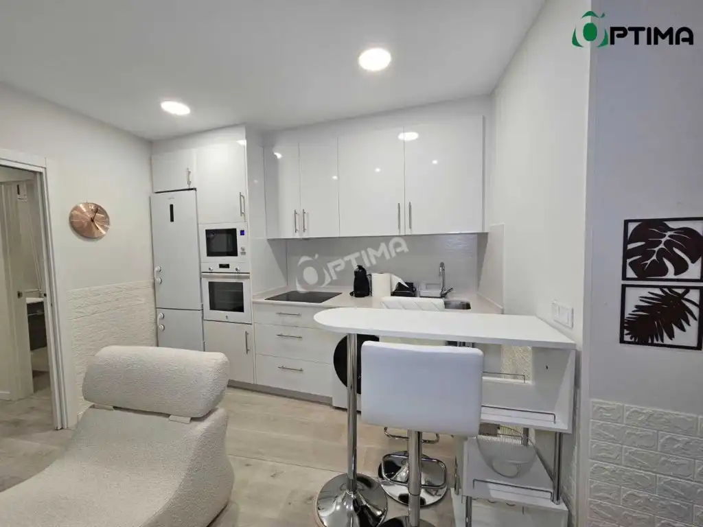 Cocina de Piso de alquiler en Santiago de Compostela 
