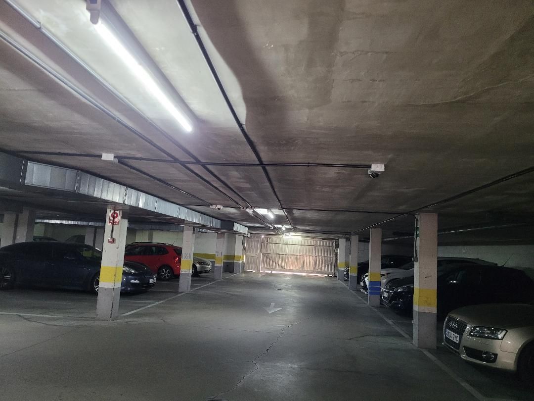 Aparcament de Garatge de lloguer en Alcalá de Henares amb Alarma