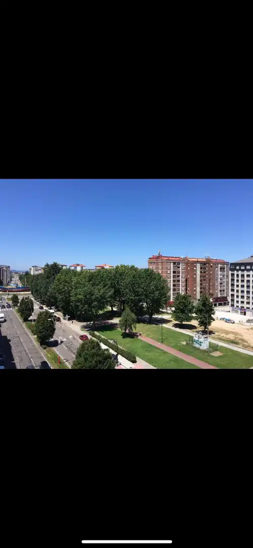 Flat with terrace for sale in Avenida de Castelao 37, imagen 2