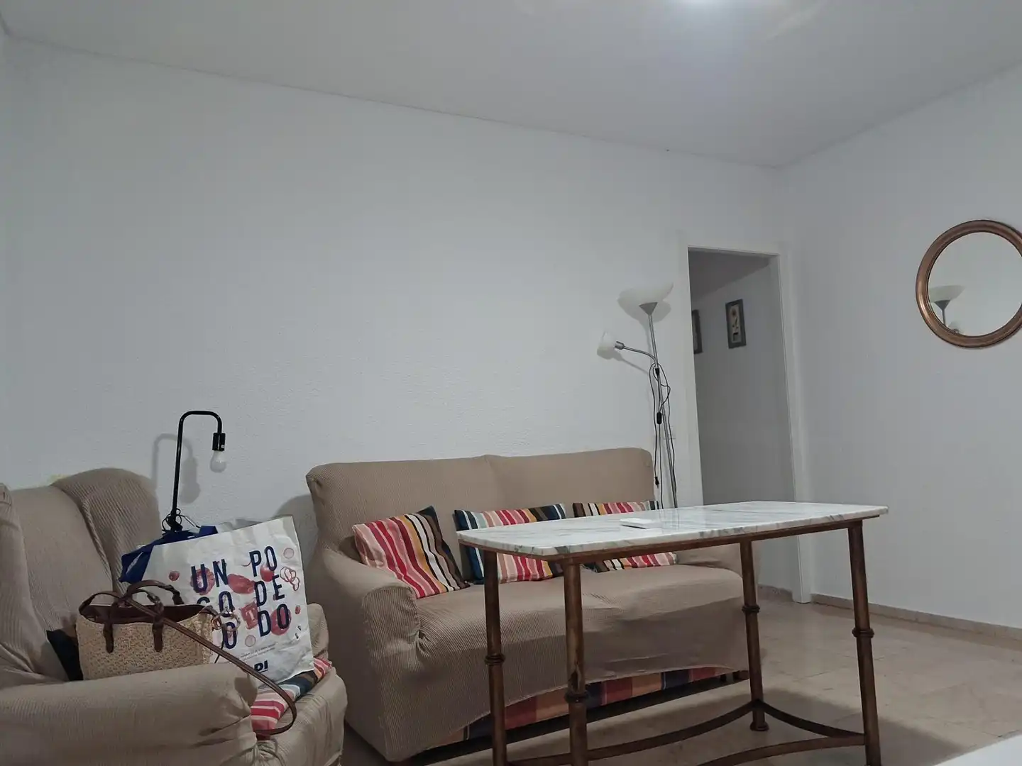 Sala d'estar de Pis de lloguer en Córdoba amb Traster i Moblat