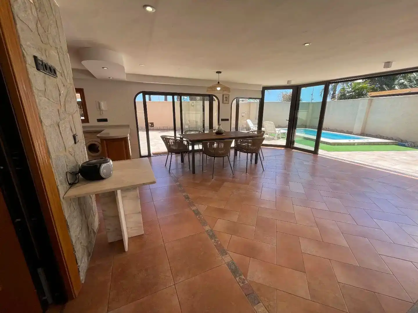 Menjador de Casa o xalet de lloguer en La Pobla de Farnals amb Aire condicionat, Parquet i Traster