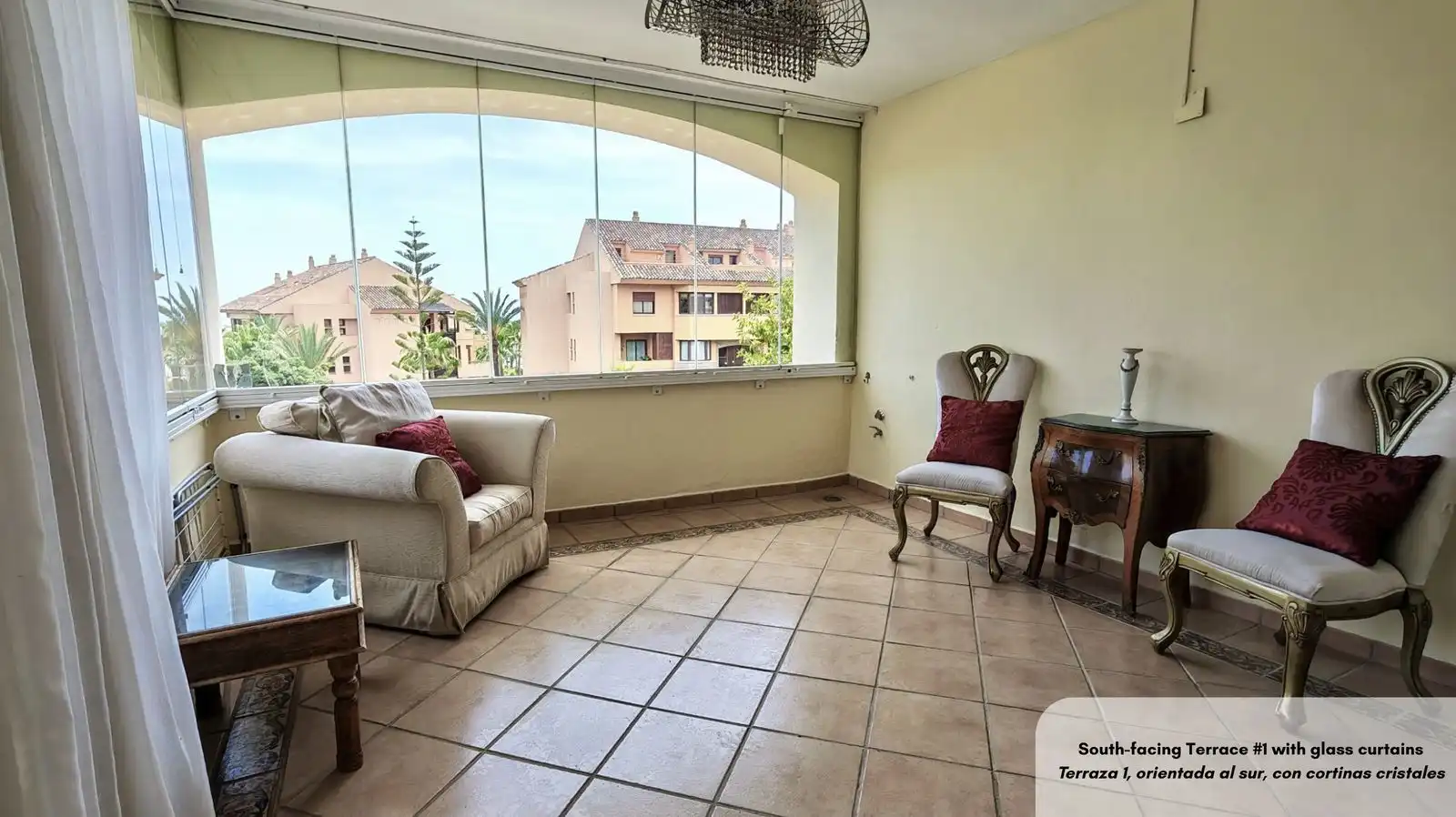 Apartamento con piscina en venta en Alameda de Levante 6, imagen 3