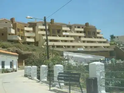 Gemischtgenutztes Gebäude zum Verkauf in Termas, imagen 3