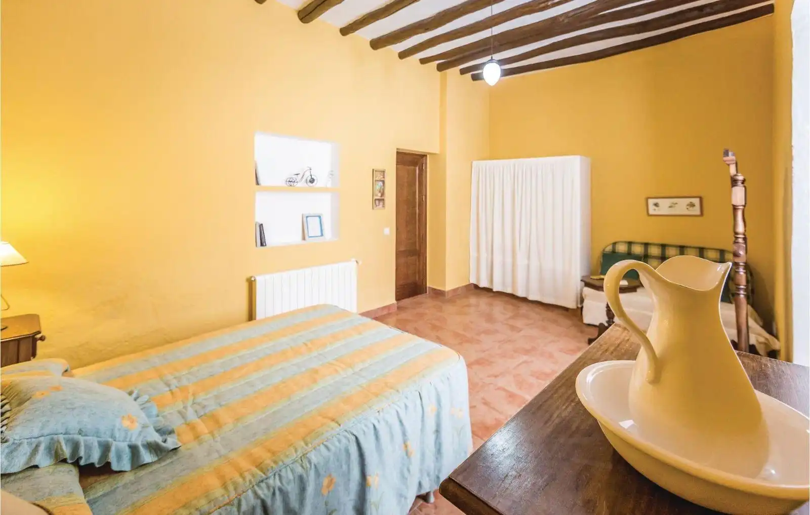 Bedroom of Houses for sale in Málaga  with Private garden, Swimming Pool and Furnished