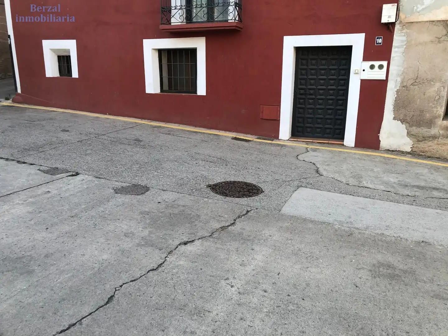 Vista exterior de Casa o xalet en venda en Baños de Río Tobía amb Traster, Moblat i Balcó