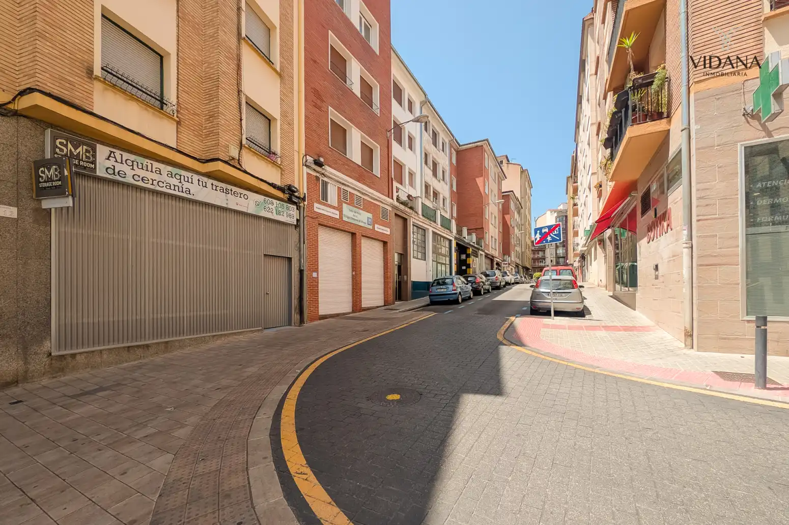 Vista exterior de Piso en venta en  Pamplona / Iruña con Calefacción, Parquet y Terraza
