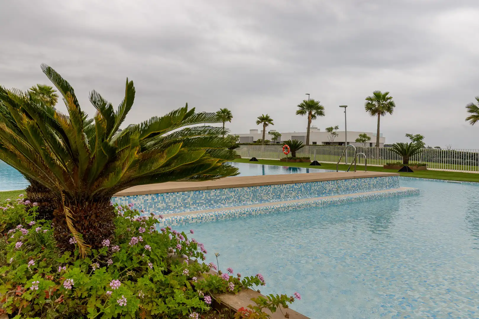 Swimming pool of Attic for sale in Málaga  with Air Conditioner, Terrace and Swimming Pool