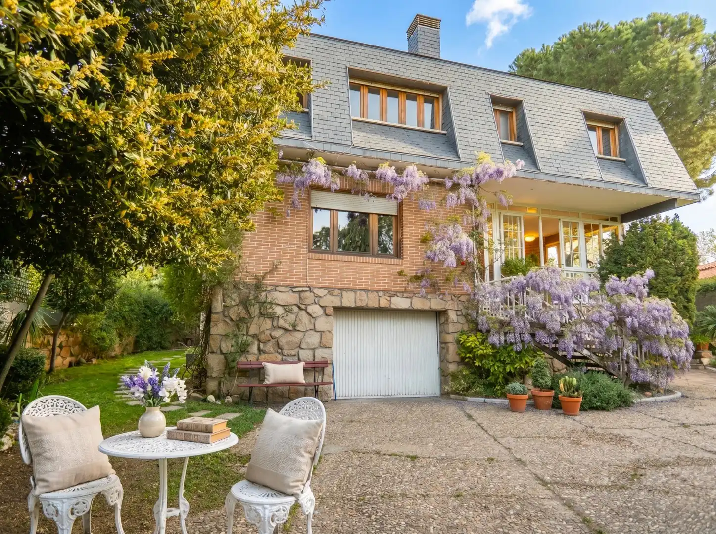 Vista exterior de Casa o chalet en venta en Torrelodones con Calefacción, Jardín privado y Terraza