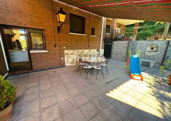 Casa o chalet en venta en El Clavín - Valdeluz