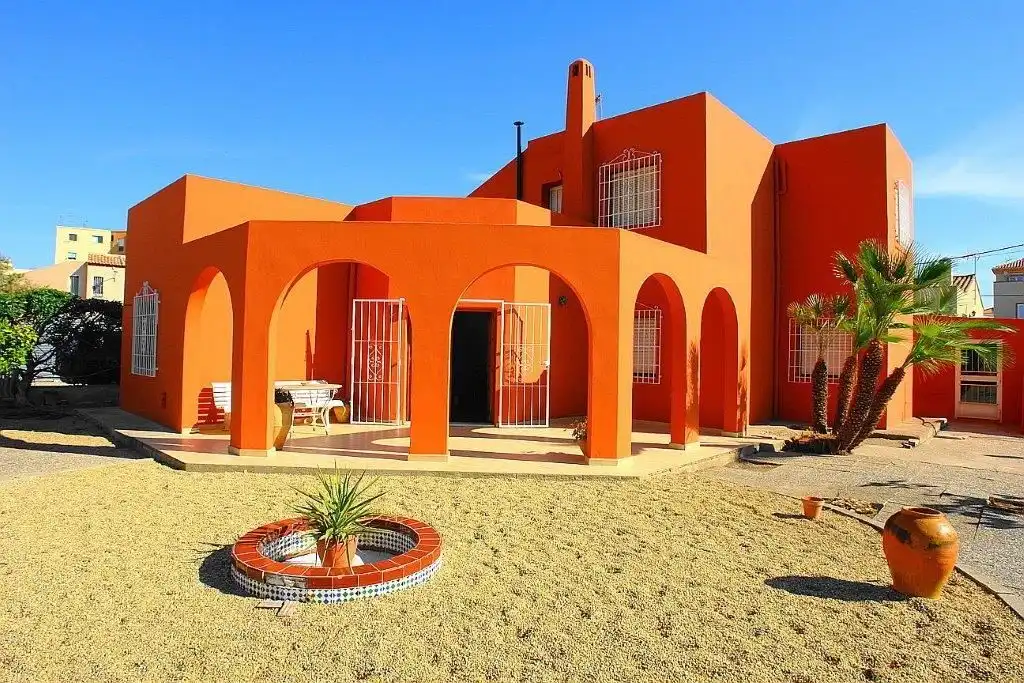 Casa con jardín en venta en Vera Ciudad, imagen 2
