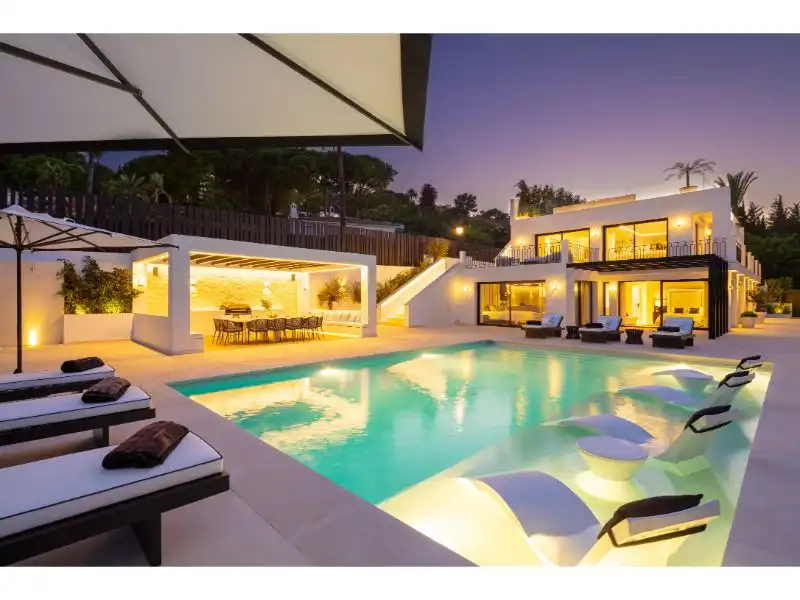 Casa amb piscina en venda a Marbella Centro
