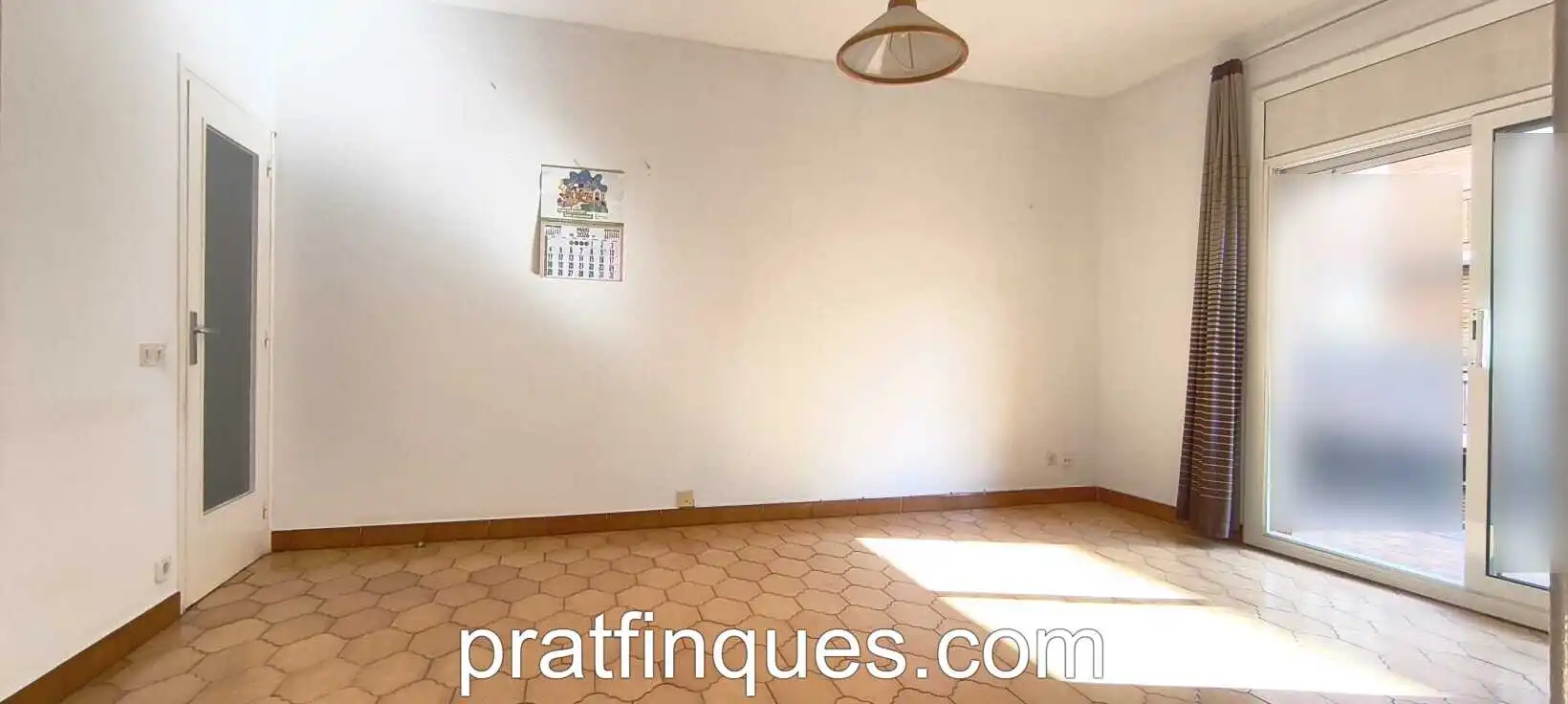Flat for sale in Sagnier - Plaça de Catalunya