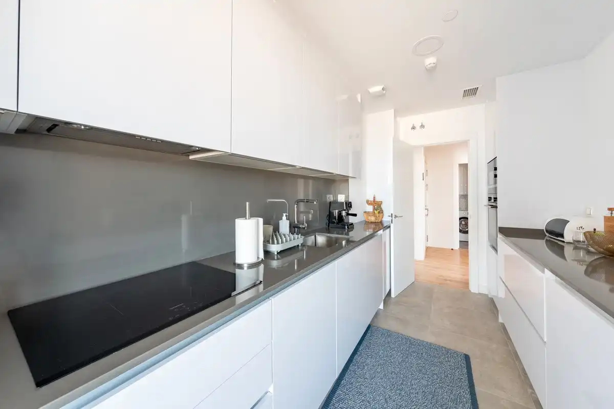 Cuina de Apartament en venda en Málaga amb Aire condicionat, Terrassa i Moblat