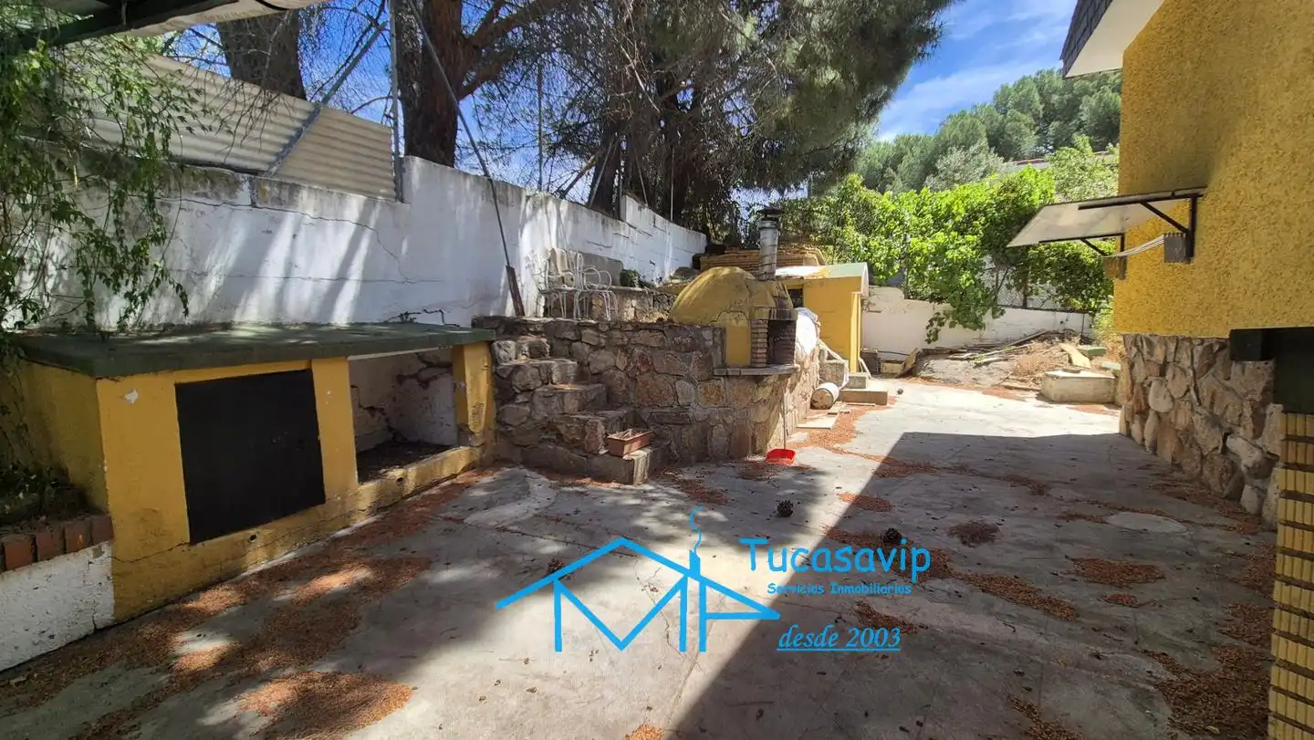 Casa o chalet en venta en Pelayos de la Presa con Jardín privado, Terraza y Trastero