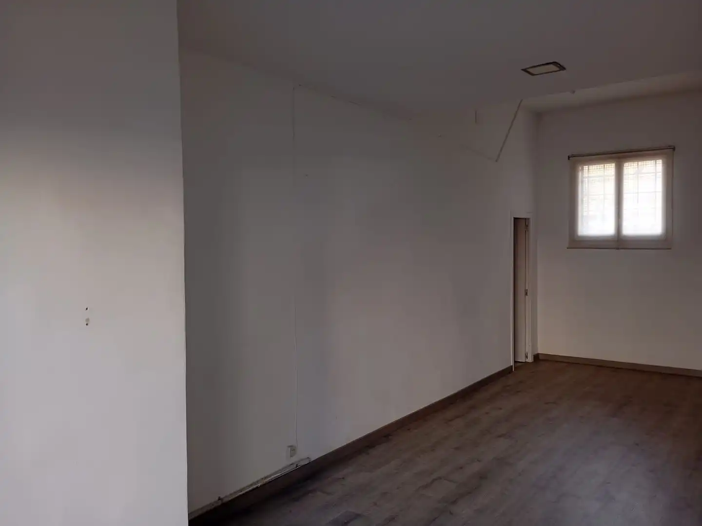 Local de lloguer en Cerdanyola del Vallès amb Parquet