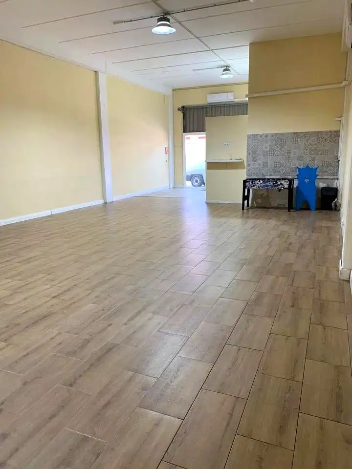 Industrial building for sale in Calle Tapiadilla, imagen 3