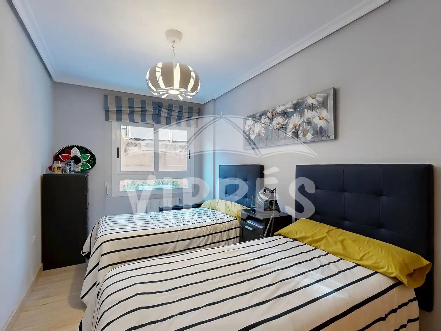 Schlafzimmer von Wohnung zum Verkauf in Cáceres mit Abstellraum, Schwimmbad und Gemeinschaftspool
