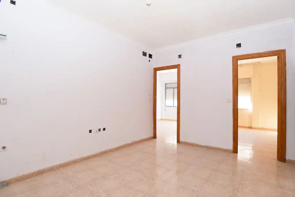 Piso en venta en C/ Almería, Casco Antiguo