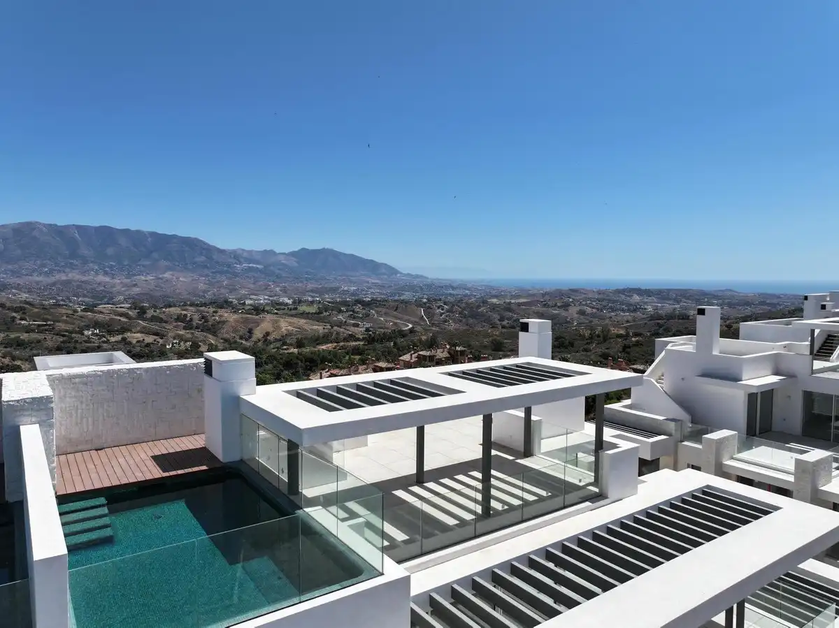 Vista exterior de Piso en venta en Ojén con Terraza y Piscina