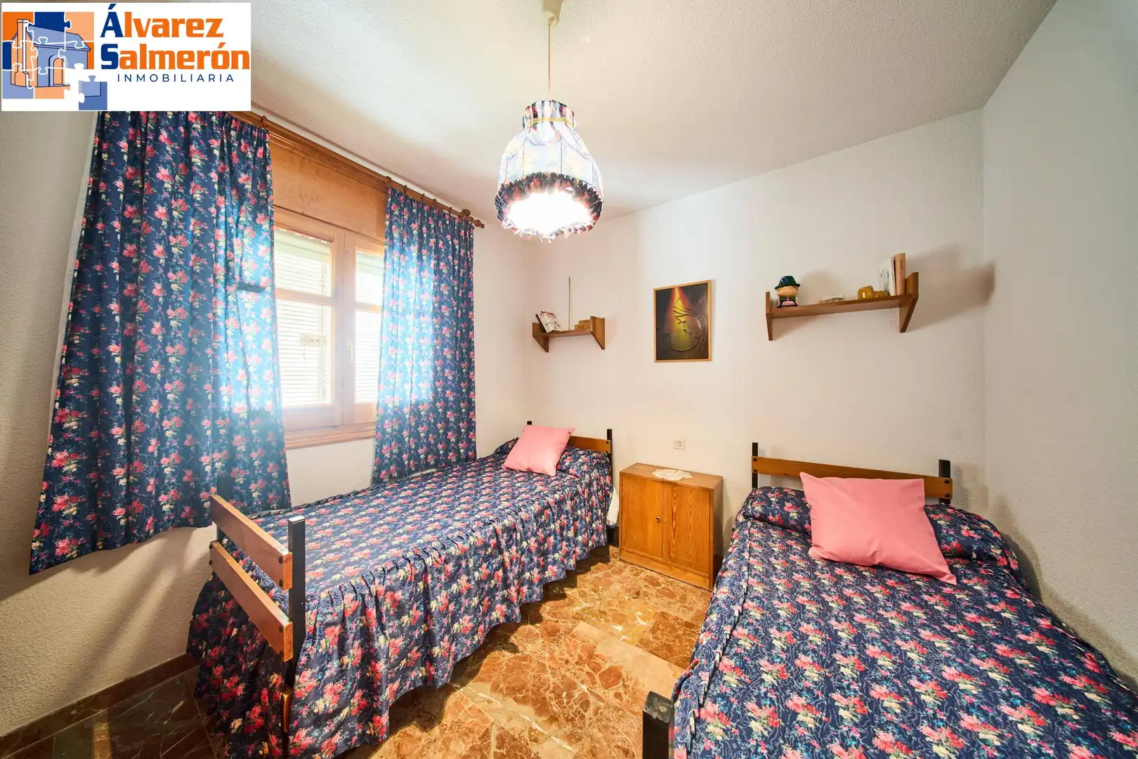 Habitación de Casa o chalet en venta en Villa de Otura con Jardín privado y Terraza