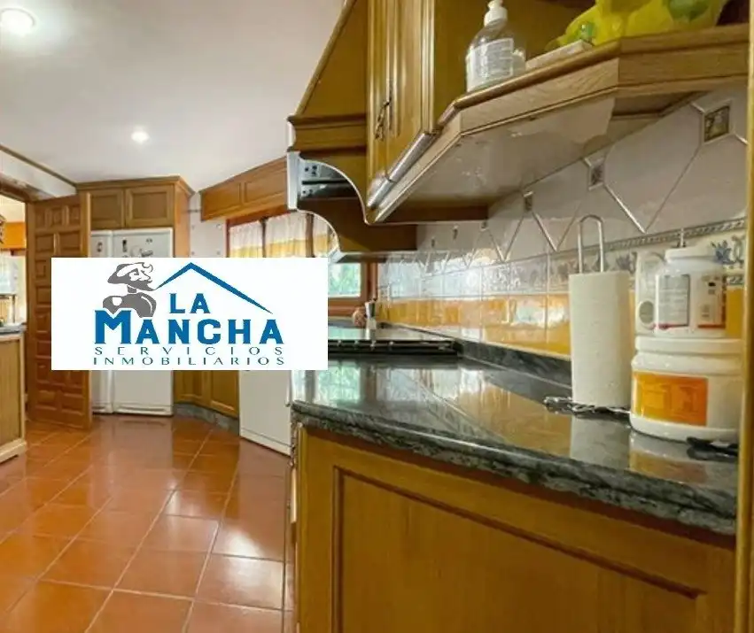 Casa rústica amb piscina en venda a Calle GARDENIA, imagen 32